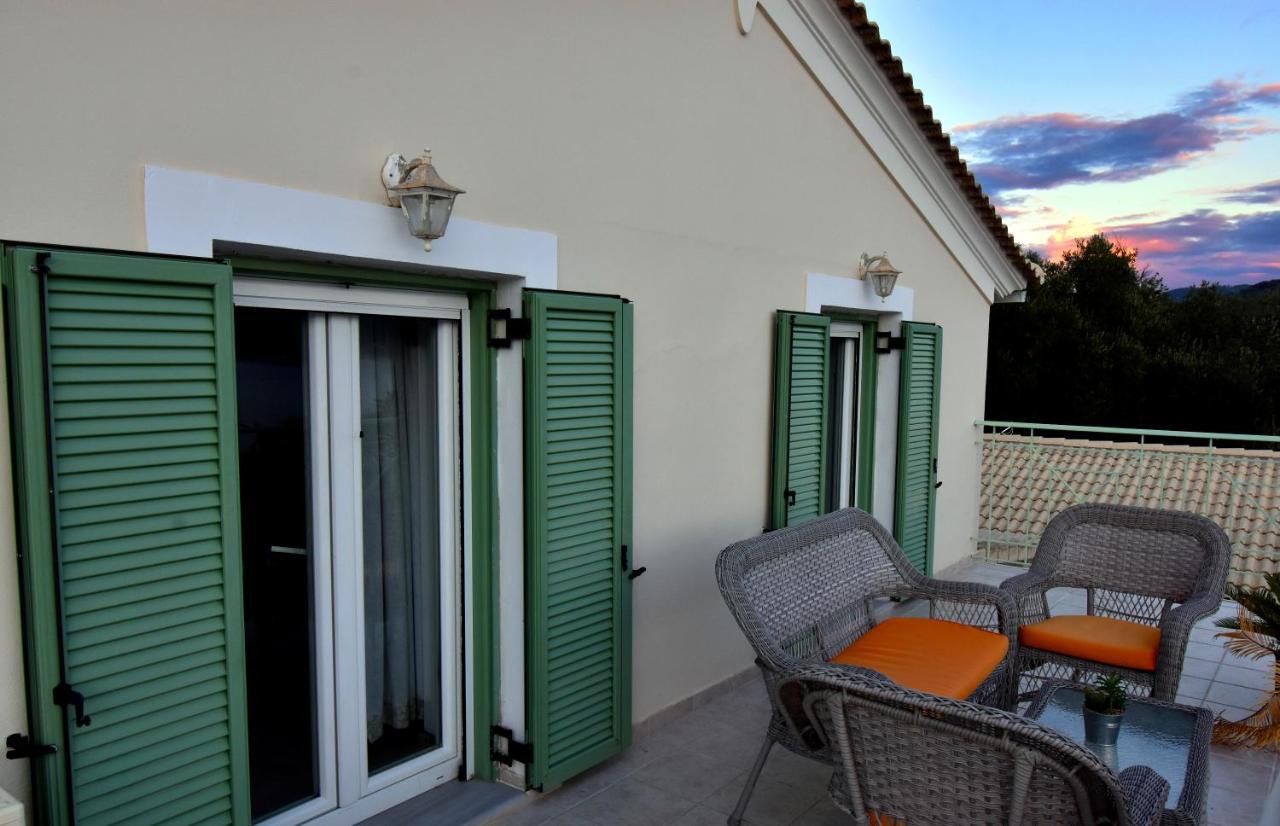 Delfini Resort Agios Georgios Pagon Exterior photo
