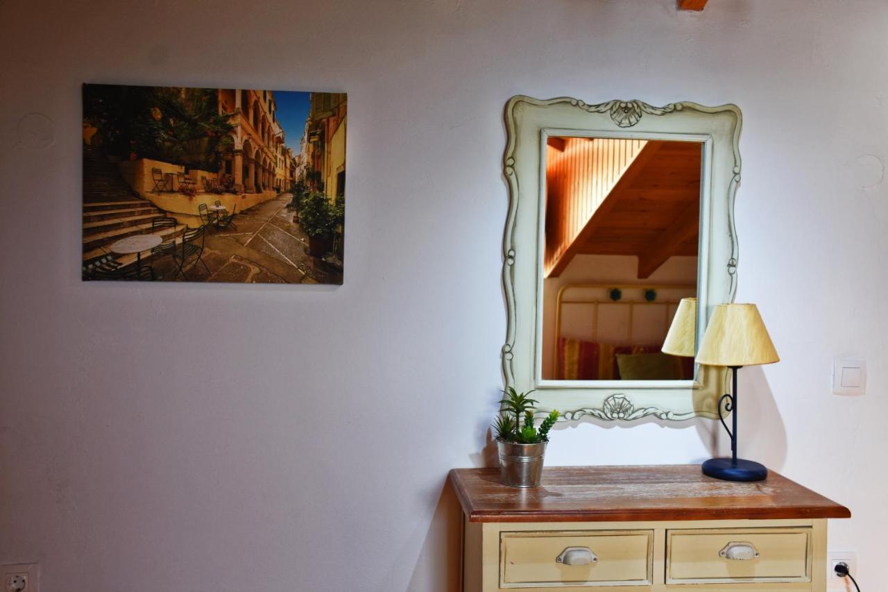 Delfini Resort Agios Georgios Pagon Exterior photo
