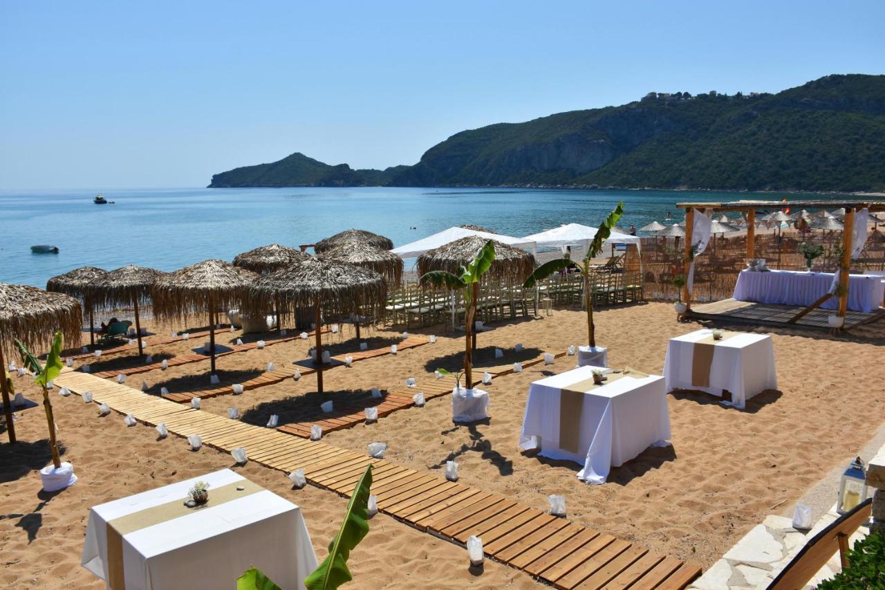 Delfini Resort Agios Georgios Pagon Exterior photo