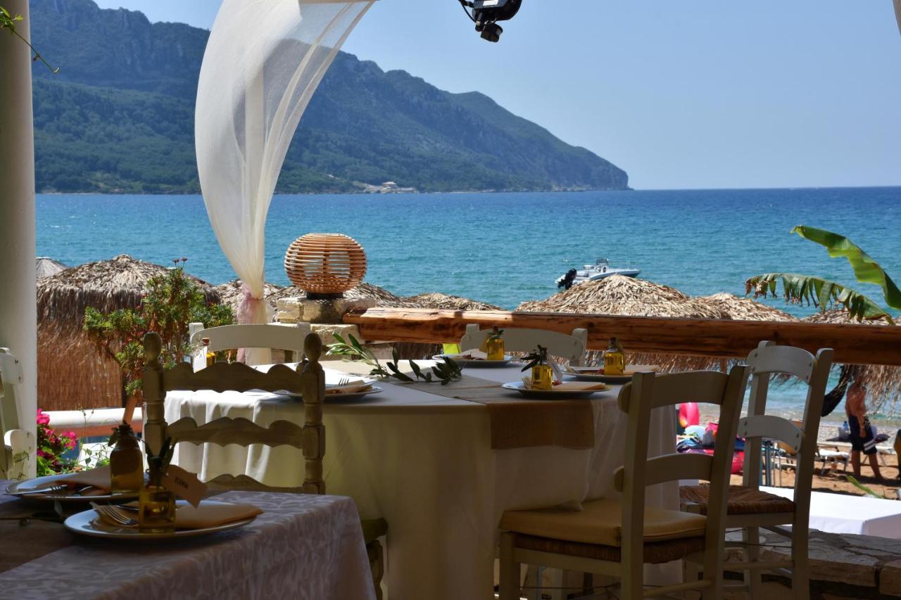 Delfini Resort Agios Georgios Pagon Exterior photo