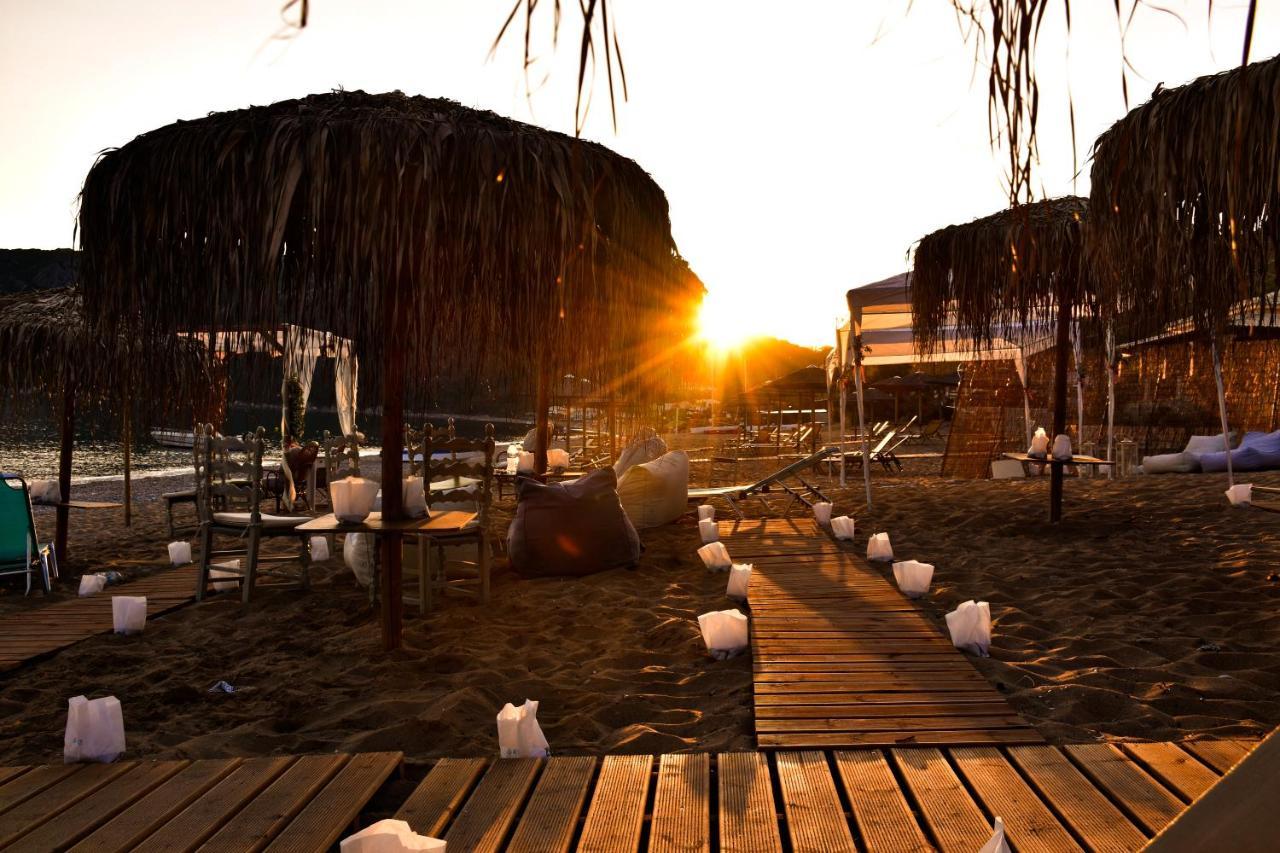 Delfini Resort Agios Georgios Pagon Exterior photo