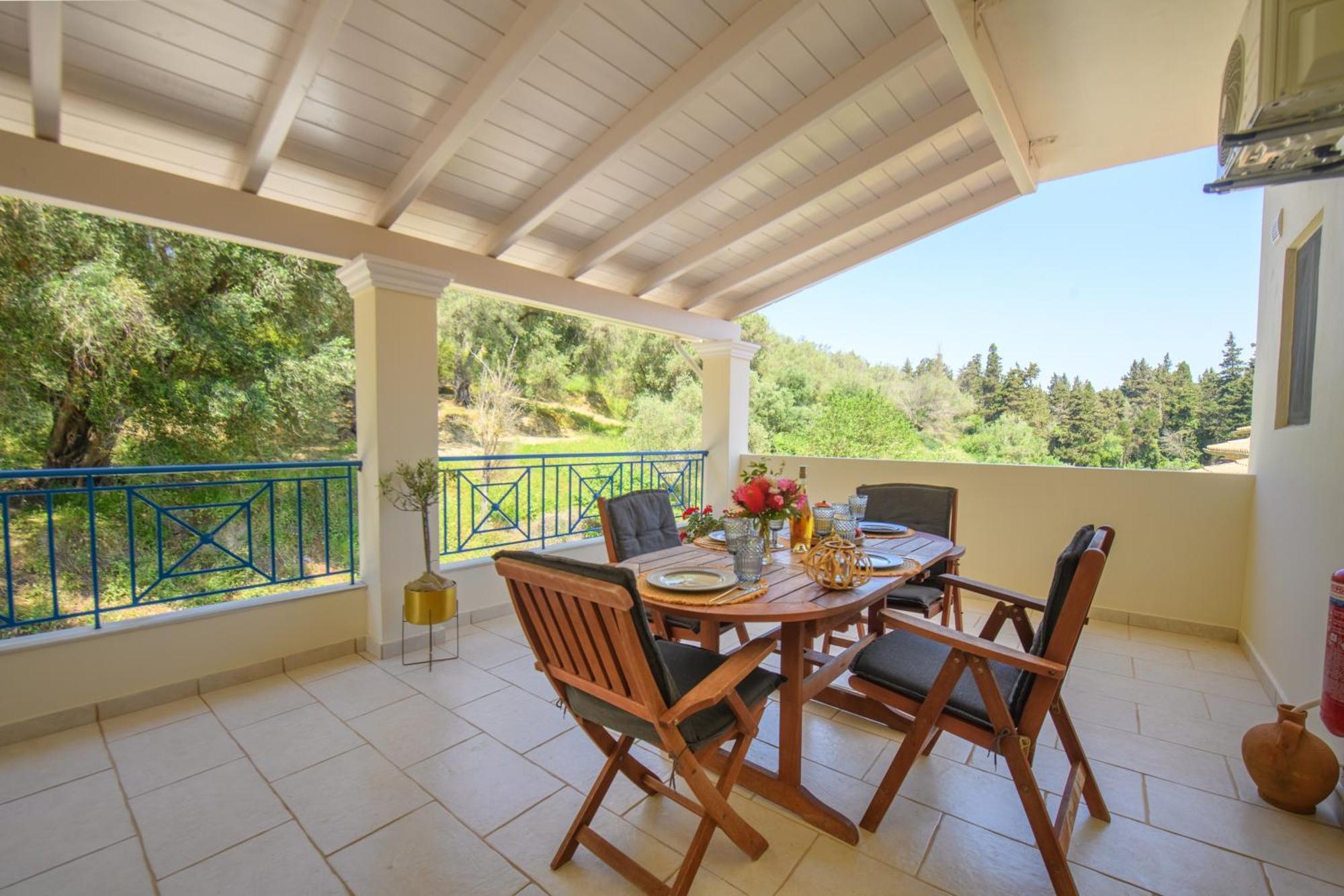Delfini Resort Agios Georgios Pagon Exterior photo